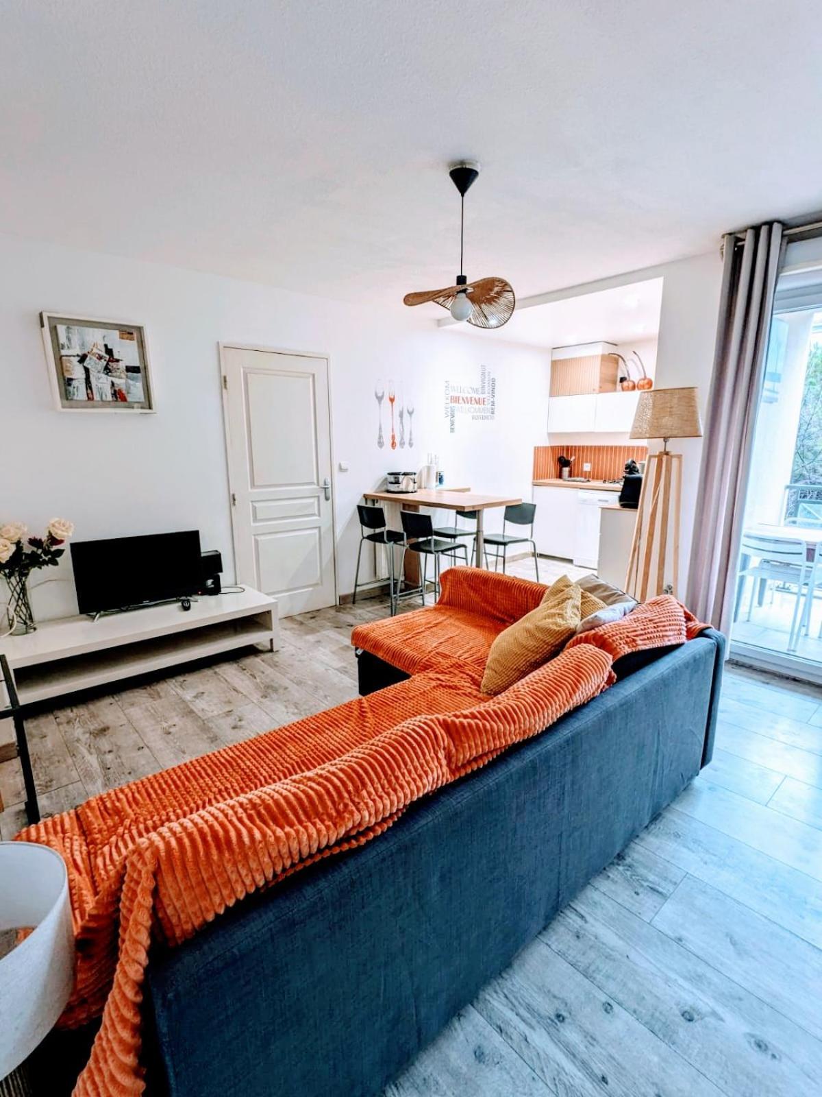 Ferienwohnung F2 garage box WiFi terasse clim Gare Fac Eco Richter Montpellier Exterior foto